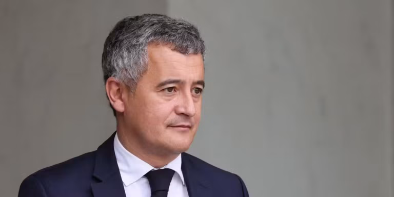 لو فيغارو :  دارمانان يطالب الإمارات بتسليم «نحو خمسة عشر» مطلوبًا في قضايا تهريب المخدرات
