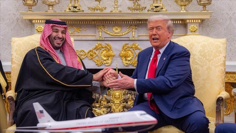 ترامب وبن سلمان يوقعان “اتفاقية الدفاع الإستراتيجي” بين الولايات المتحدة والسعودية