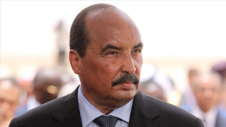 المحكمة العليا في موريتانيا تثبت حكم سجن الرئيس السابق ولد عبد العزيز 15 عامًا في ملف “فساد العشرية”