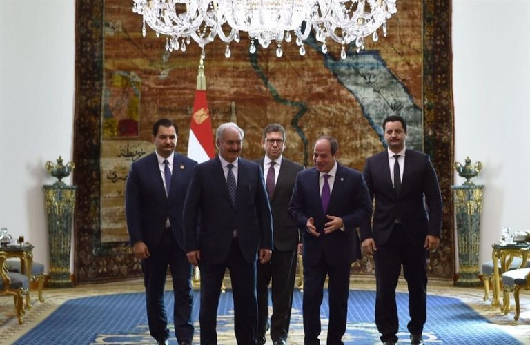 السيسي وحفتر بحثا ترسيم الحدود البحرية