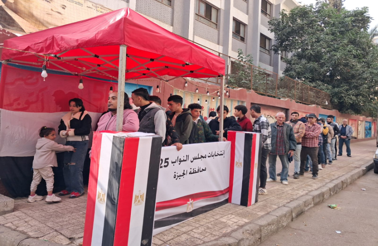 مصر.. الداخلية تلاحق المتلاعبين بانتخابات البرلمان عبر الرشاوي وتوقف العشرات