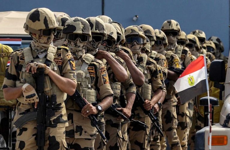 مصر..المتحدث العسكري يُكذّب وثائق مزعومة تدين ضباطا كباراً بالجيش