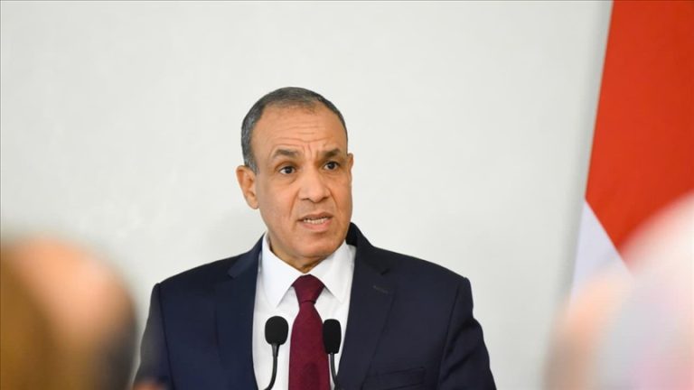 مصر تدعو إلى استمرار التعاون بين إيران والوكالة الدولية للطاقة الذرية ودعم الحلول الدبلوماسية