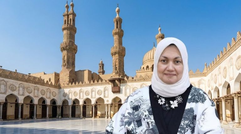 مستشارة شيخ الأزهر تشارك في افتتاح مركز «ستاردوم» لتعليم العربية لغير الناطقين بها في تركيا