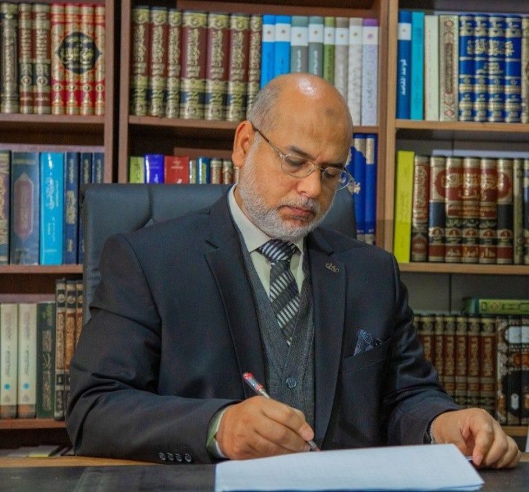 د.وصفي أبو زيد يكتب: عبد الرحمن يوسف..حين يُختطفُ صوتُ الشعر من أمَّته