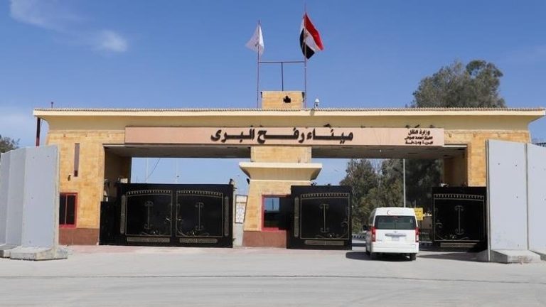 فصائل فلسطينية تطالب بفتح معبر رفح في كلا الاتجاهين وفق اتفاق وقف إطلاق النار