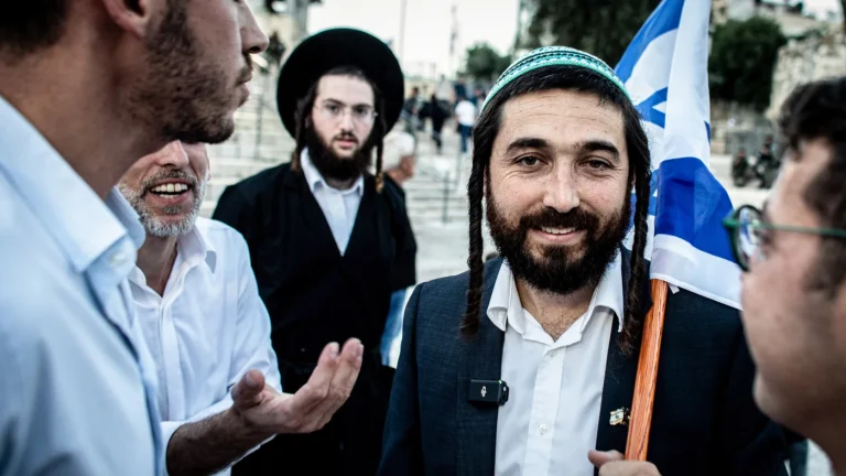 عضو كنيست يدعو لقتل فلسطينيين بزعم “حرق النفايات” خلال مناقشة برلمانية