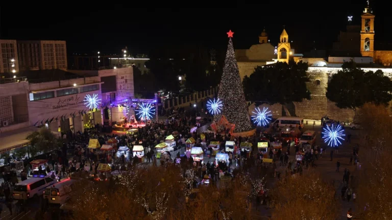 ميدل ايست اي : عيد الميلاد تحت الاحتلال: شهادة مسيحيين فلسطينيين من أميركا