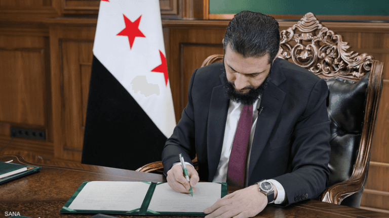 الرئيس السوري أحمد الشرع يصدر مرسوما يضمن حقوق الأكراد