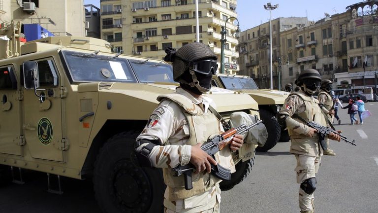 منظمة العفو الدولية: مصر يجب أن تنهي حملة القمع ضد من يناقشون المعتقدات الدينية على الإنترنت