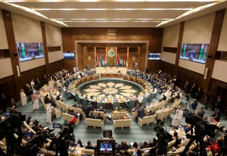 السعودية تبحث مع المجلس الانتقالي الجنوبي ترتيبات مؤتمر الرياض لحل القضية الجنوبية