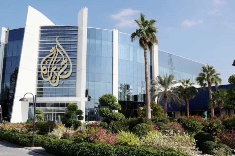 شبكة الجزيرة تستنكر حظر “يوتيوب” بثها بإسرائيل