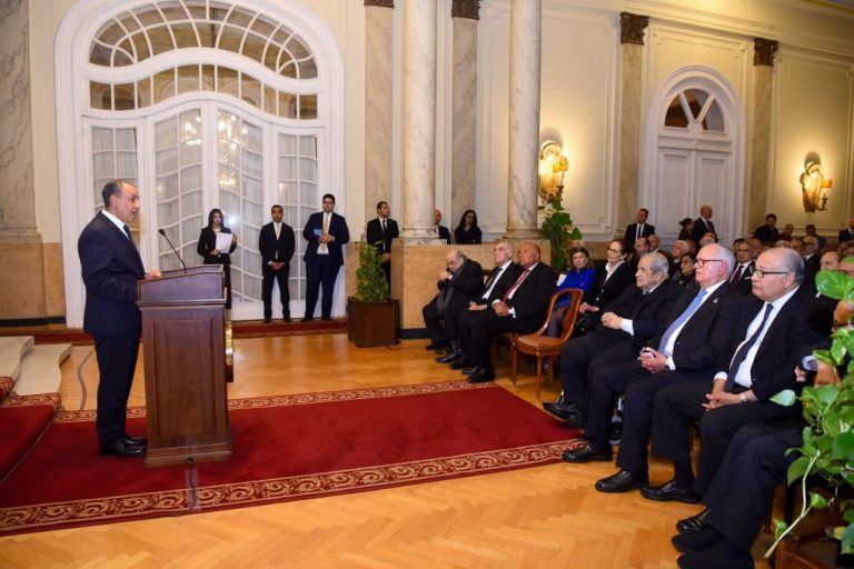 مصر..وزارة الخارجية تنظم احتفالية لتكريم السفراء المتقاعدين تقديرًا لمسيرتهم الوطنية