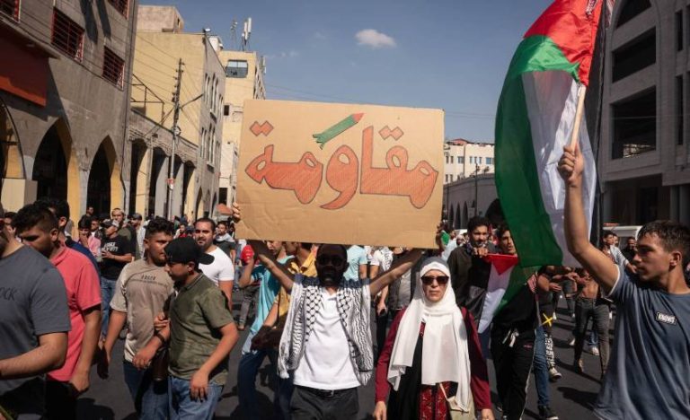 توجيه تهمة غسيل الأموال لقيادات من جماعة الإخوان في الأردن