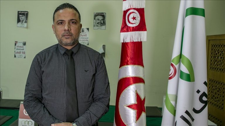 جبهة الخلاص الوطني تُدين تسليم الجزائر للمعارض سيف الدين مخلوف إلى تونس