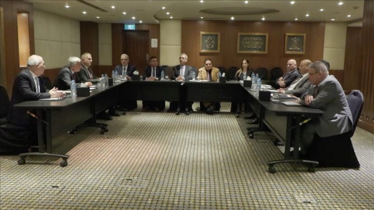 اللجنة الوطنية الفلسطينية تبدأ عملها من القاهرة تمهيدًا لتنفيذ خطة إغاثة عاجلة في غزة