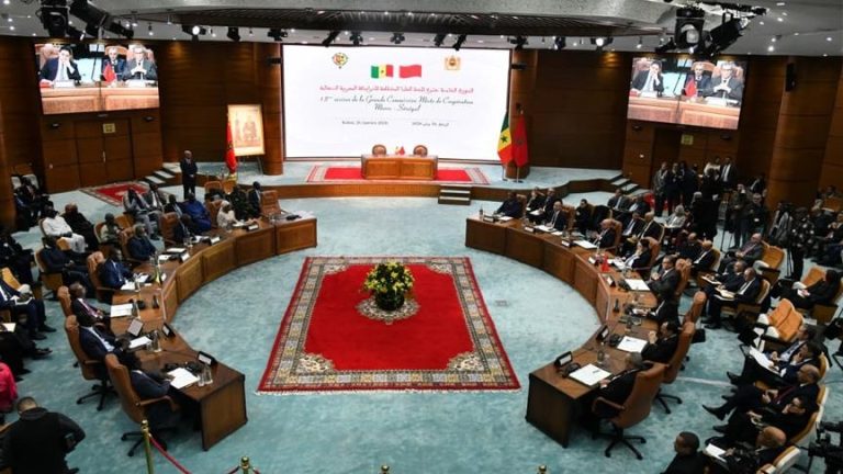 المغرب والسنغال يؤكدان تعزيز التعاون الاقتصادي والديني خلال اجتماع اللجنة العليا المشتركة