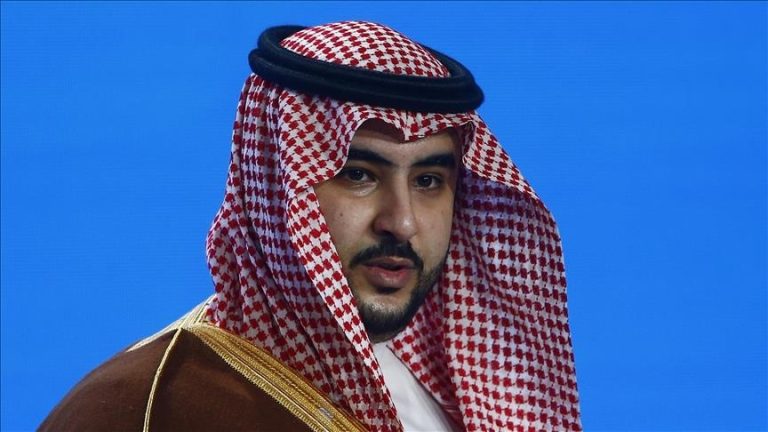 وزير الدفاع السعودي: حلّ المجلس الانتقالي قرار شجاع يعكس الحرص على مستقبل القضية الجنوبية