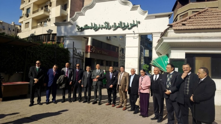 انتخابات الوفد تشتعل وسط مخاوف من بيع أصول الحزب تحت شعار الإصلاح المالي… هل يبيع هاني سري الدين تاريخ الوفد؟