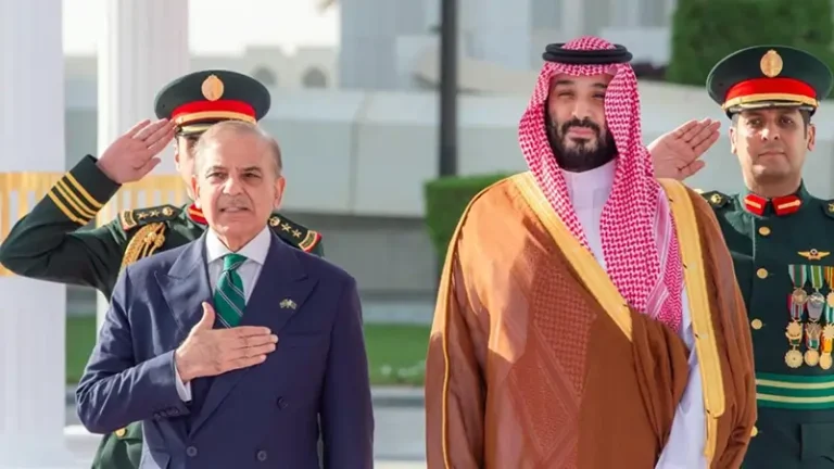 ميدل إيست آي: نقلًا عن بلومبرغ: محادثات متقدمة لضم تركيا إلى تحالف دفاعي سعودي–باكستاني