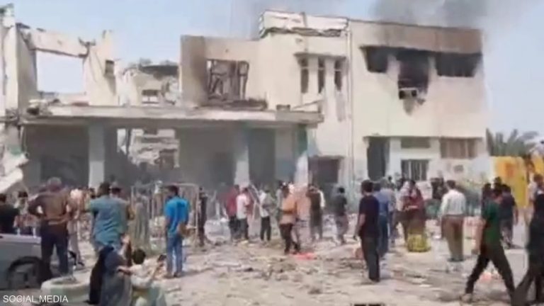 ‏ارتفاع عدد الشهداء من الأطفال إلى أكثر من 50 بعد قصف أمريكي إسرائيلي لمدرسة بجنوب ⁧‫إيران‬⁩