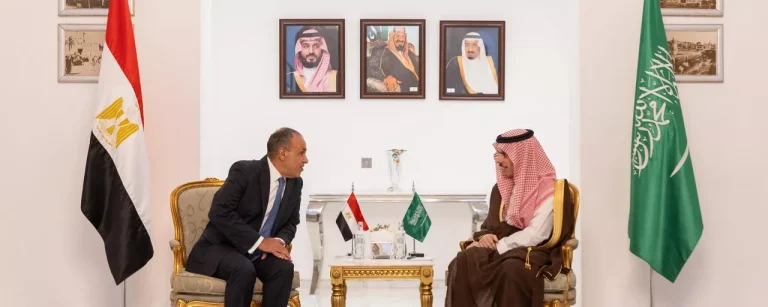 توافق مصري سعودي على أولوية خفض التصعيد واحتواء التوترات في المنطقة