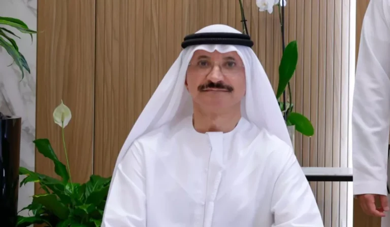 إقالة سلطان أحمد بن سليم من موانئ دبي العالمية بعد فضيحة جيفري إبستين