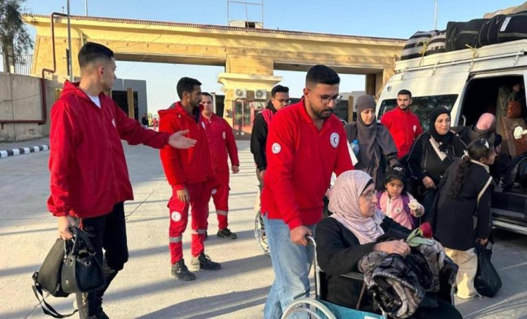 قطر: فتح معبر رفح خطوة في الاتجاه الصحيح