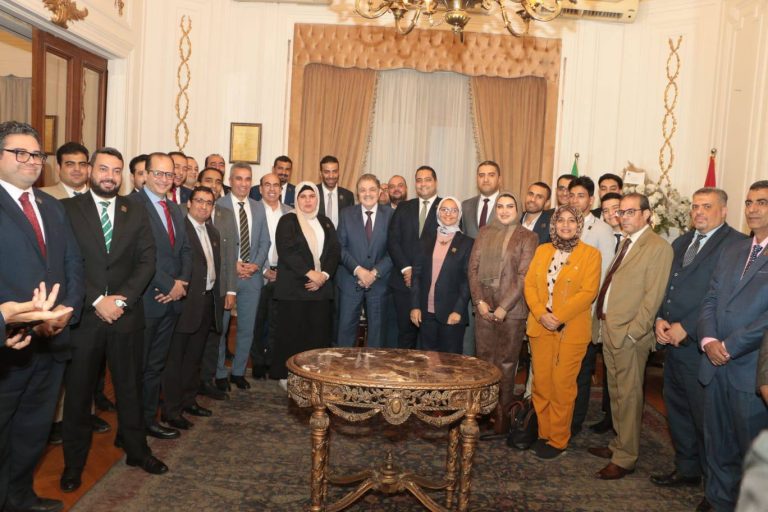 تحركات سياسية واسعة لدعم الدكتور السيد البدوي بعد نجاحه في ماراثون انتخابات حزب الوفد