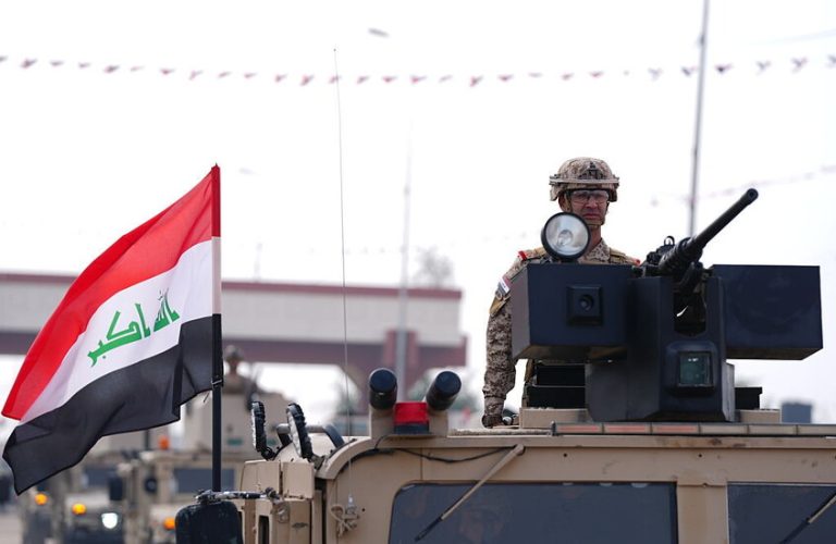 تحذيرات دولية من تداعيات نقل آلاف المعتقلين من تنظيم داعش إلى العراق وتدهور الاقتصاد السوري