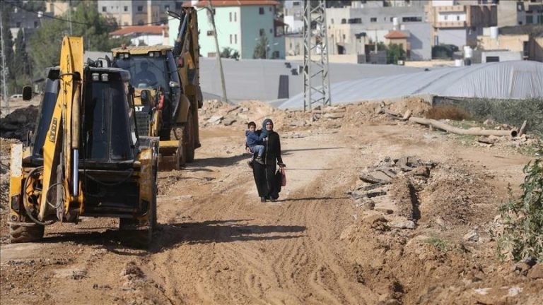 حماس: قرارات الكابينت تهدف لابتلاع الضفة وتهجير الفلسطينيين