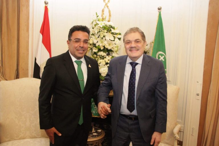 رئيس حزب الوعي يهنئ الدكتور السيد البدوي فوزه برئاسة حزب الوفد