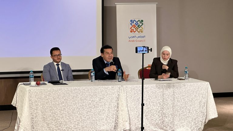أيمن نور من مخيم أكاديمية شباب المجلس العربي: الربيع العربي لم يفشل والكرامة هي جوهر الصراع