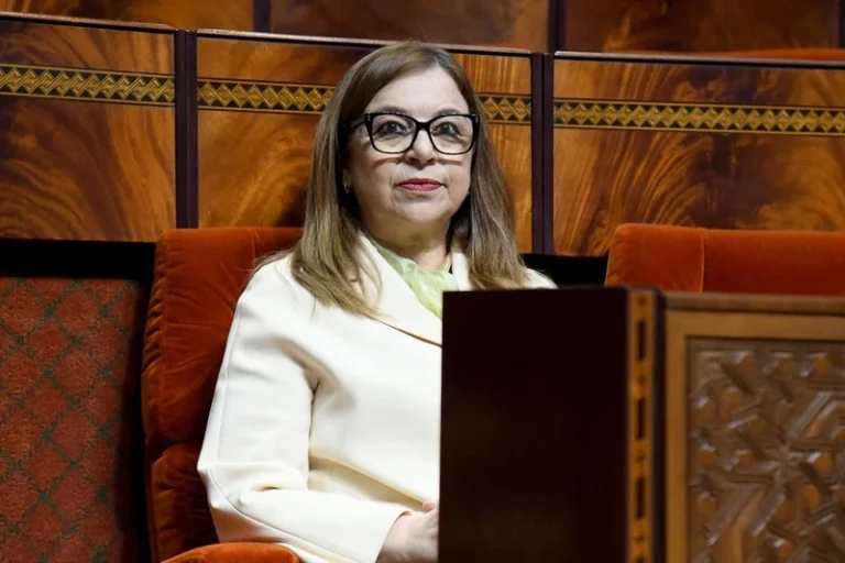 صمت الوزيرة تحت أنقاض السيول.. فيضانات المغرب تبتلع الغلابة والأسرة خارج الخدمة