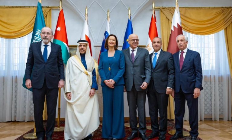 وزراء خارجية عرب وسلوفينيا يبحثون تطورات وقف النار بغزة