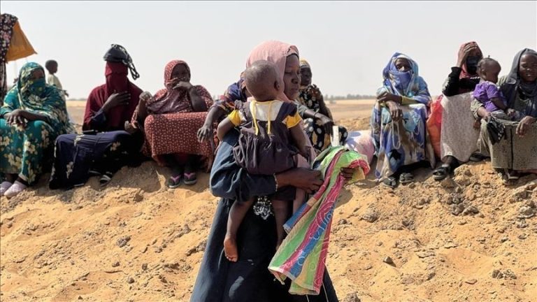 أكثر من 3 آلاف نازح من مستريحة بشمال دارفور يواجهون انعدام المأوى والغذاء بعد هجمات «الدعم السريع»