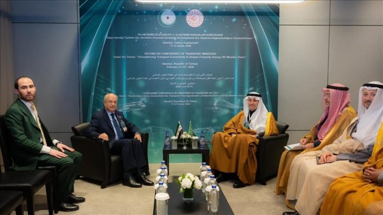 سوريا والسعودية تتفقان على خارطة طريق لتعزيز الربط السككي والبري بين البلدين