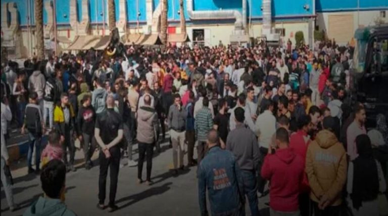 تصاعد أزمة عمال شركة جيد للياقة البدنية والملابس الرياضية في العاشر والإسماعيلية