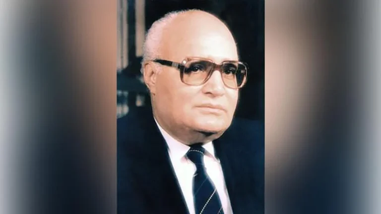 26 فبراير.. ذكرى رحيل عاطف صدقي أفضل رئيس حكومة بعد 1952