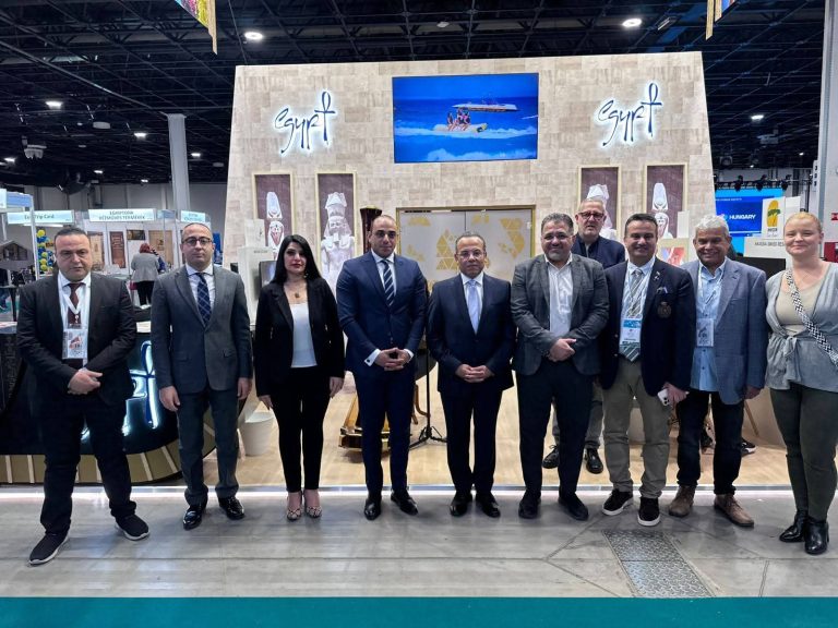 الجناح المصري يفوز بجائزة أفضل تصميم وشريك دائم في معرض Hung Expo بالمجر