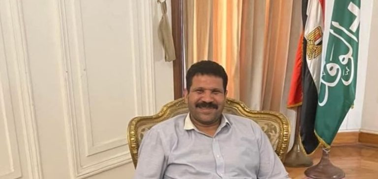 يوسف عبداللطيف يكتب : يا خال الوفد مش عزبة واللوائح مش وجهة نظر!