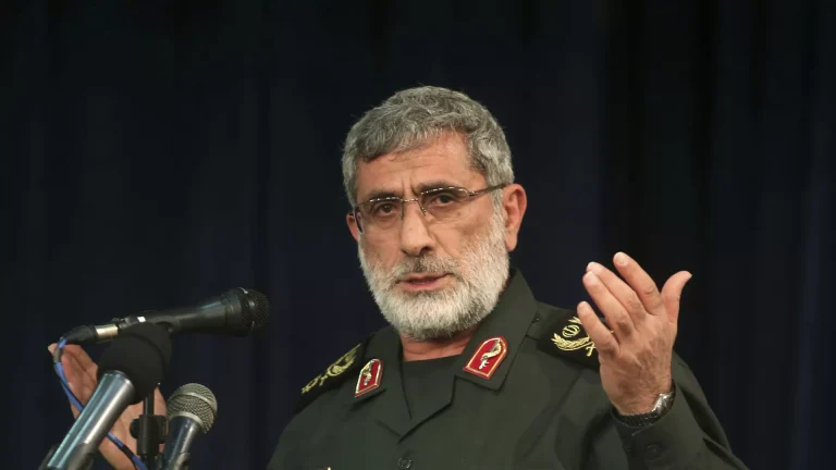 فيلق القدس الإيراني: على واشنطن التكيف مع النظام الجديد في مضيق هرمز