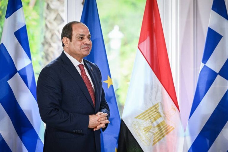 تراجع الدور الإقليمي وتأثير التفاعلات الدبلوماسية على صياغة الهيبة المصرية في العلاقات الدولية