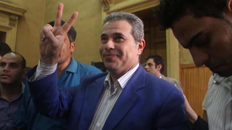 توفيق عكاشة يتصدر المشهد السياسي بعد تحقق رؤيته حول توقيت الحرب على إيران