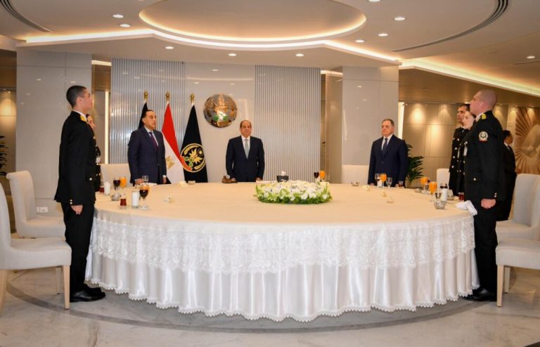 تطورات أمنية واقتصادية متلاحقة تشغل الشارع المصري وتتصدر المشهد