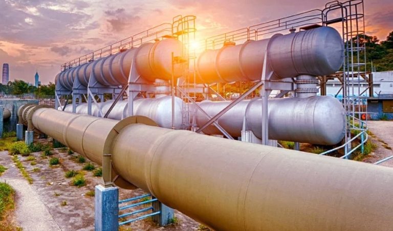 خط أنابيب سوميد يتصدر بدائل نقل النفط ويعزز أمن الطاقة وسط توترات الملاحة العالمية