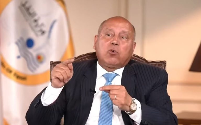 كامل الوزير ينفي استهداف سفينة مصرية بمضيق هرمز