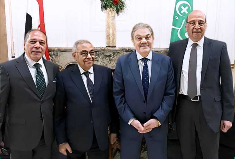 أكدوا على أهمية الدور الوطني لحزب الوفد..السيد البدوى يستقبل قيادات قانونية وسياسية