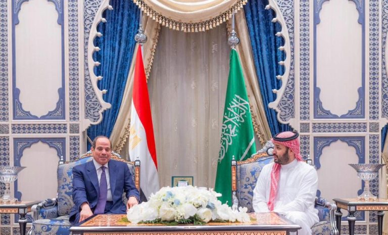 بن سلمان والسيسي: هجمات إيران تهدد أمن المنطقة