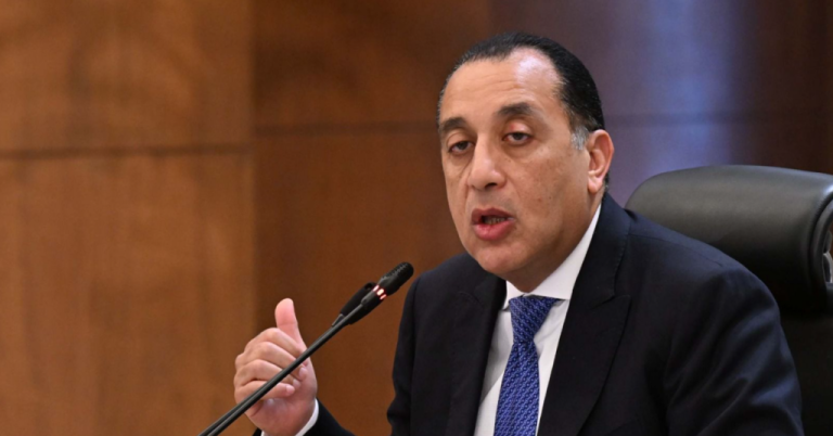 خطط التقشف الحكومي لمواجهة أزمات الطاقة العالمية وتداعيات استيراد الوقود في مصر